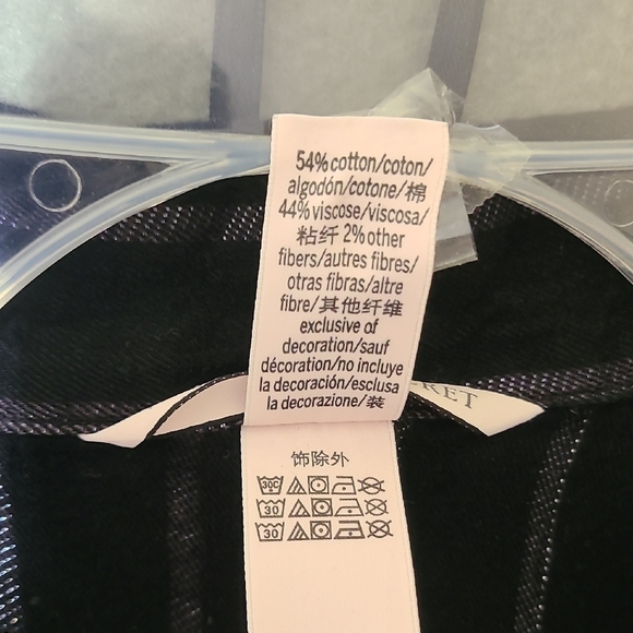 VICTORIA'S SECRET Women's Black Striped Pajama Top Shirt - Size X-Small - Picture 6 of 8